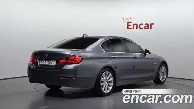 BMW 5 серии 2015 thumb 2