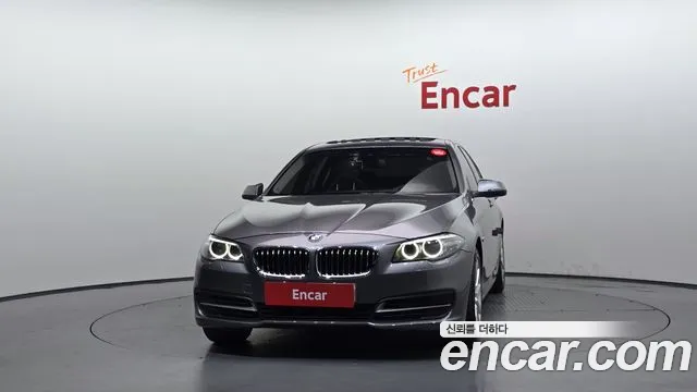 BMW 5 серии 2015 thumb 3
