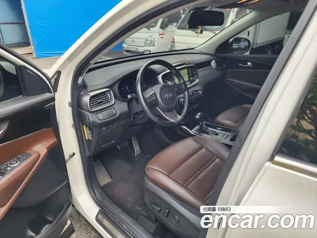 Kia Sorento 2017 thumb 8