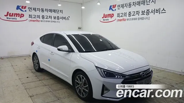 Hyundai Elantra 2019 thumb 3