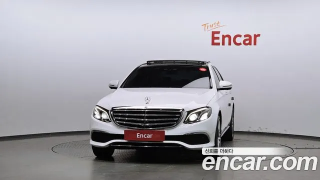 Mercedes-Benz E-Класс 2019 thumb 3