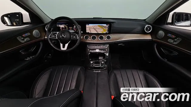 Mercedes-Benz E-Класс 2019 thumb 7
