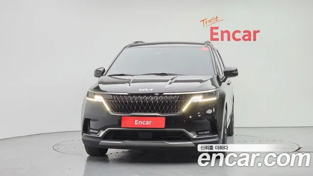 Kia Carnival 2022 thumb 3