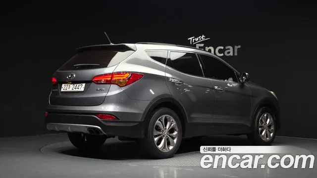 Hyundai Santa Fe 2013 thumb 2