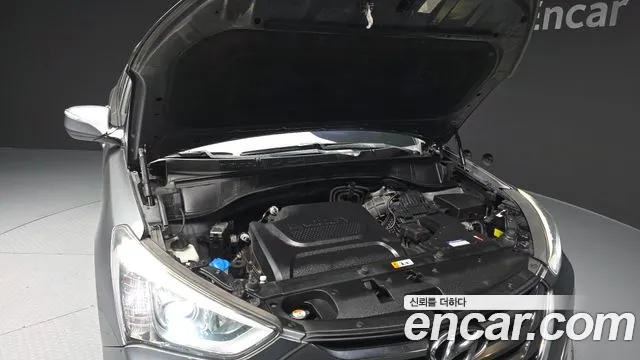 Hyundai Santa Fe 2013 thumb 6