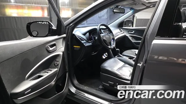 Hyundai Santa Fe 2013 thumb 10