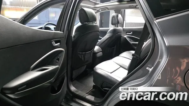 Hyundai Santa Fe 2013 thumb 11