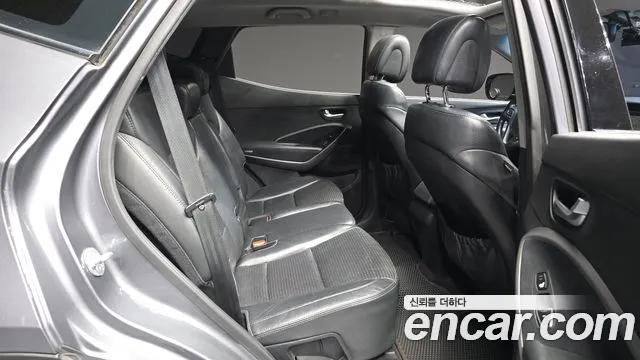 Hyundai Santa Fe 2013 thumb 12