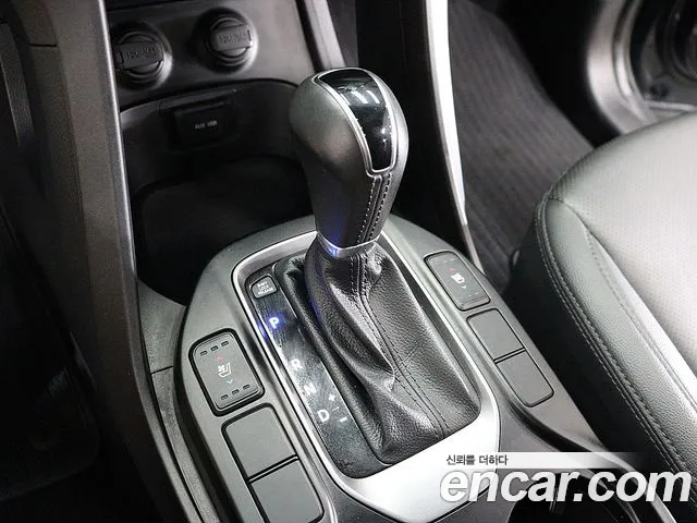 Hyundai Санта Фе 2014 thumb 8