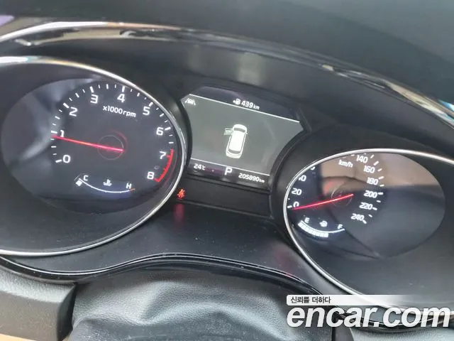 Kia Carnival 2018 thumb 2