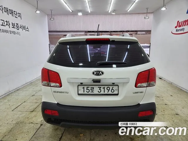 Kia Sorento 2011 thumb 6