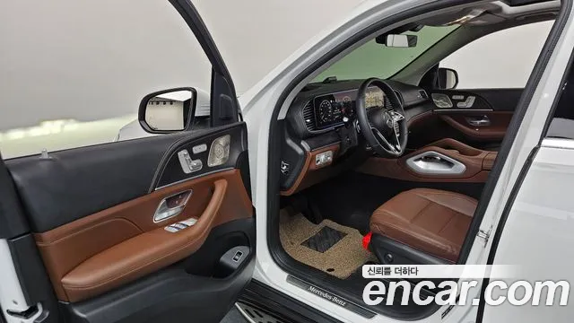 Mercedes-Benz GLE 2025 thumb 10