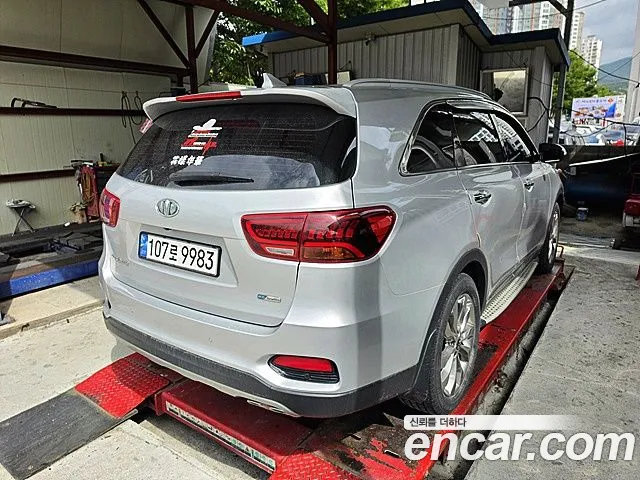 Kia Sorento 2019 thumb 2