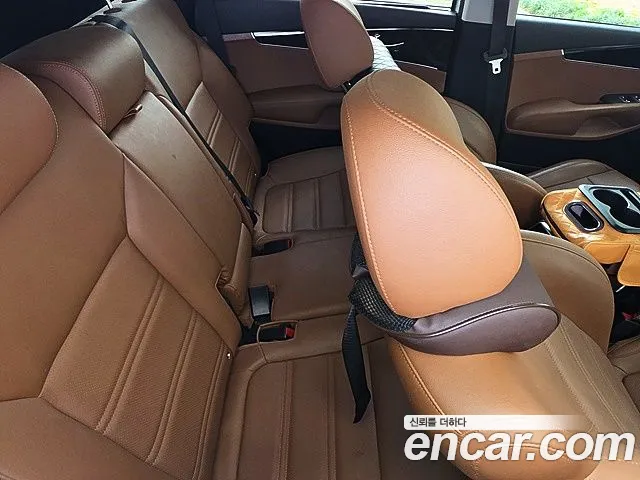 Kia Sorento 2019 thumb 9