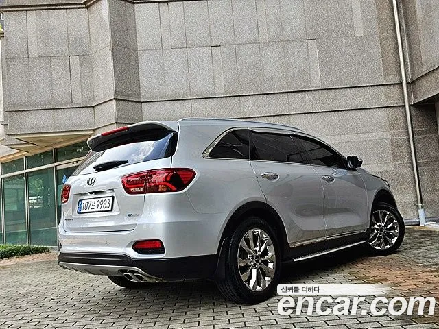 Kia Sorento 2019 thumb 12