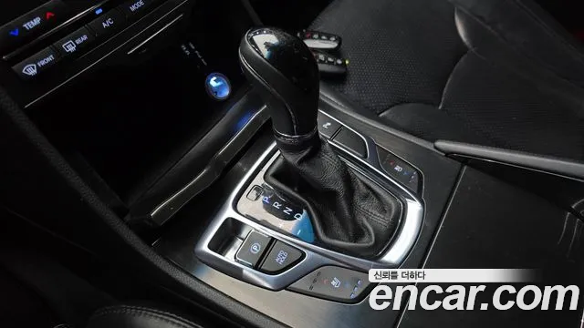 Hyundai Grandeur 2016 thumb 9