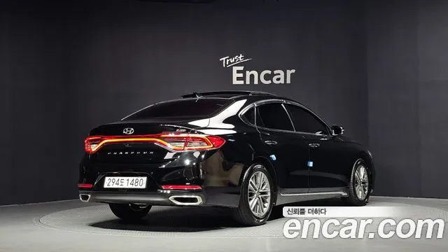 Hyundai Grandeur 2017 thumb 2
