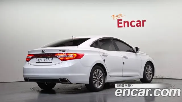 Hyundai Grandeur 2015 thumb 2