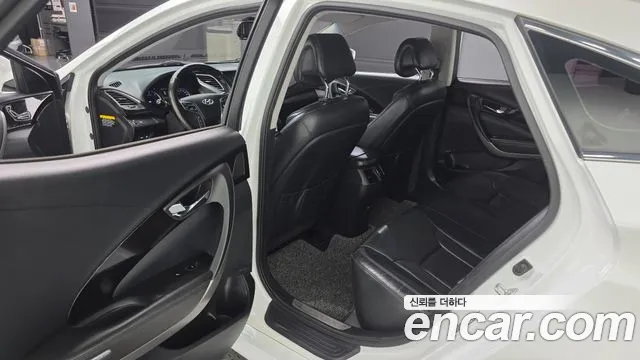 Hyundai Grandeur 2015 thumb 11