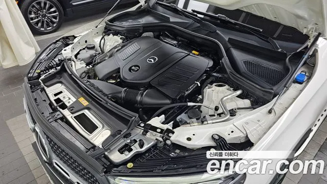 Mercedes-Benz GLC 2024 thumb 6
