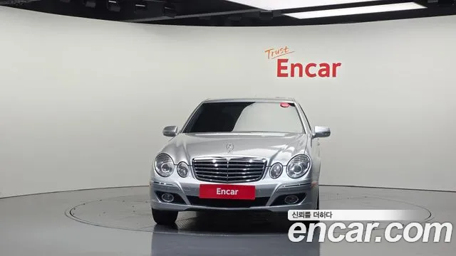 Mercedes-Benz E-Класс 2008 thumb 3