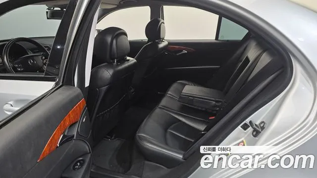 Mercedes-Benz E-Класс 2008 thumb 12