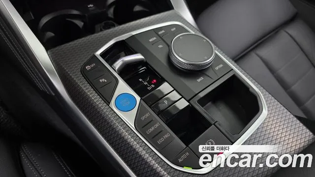 BMW i4 2023 thumb 9