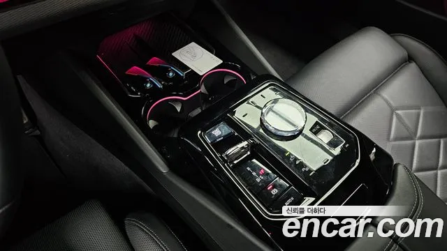 BMW 5 серии 2024 thumb 8