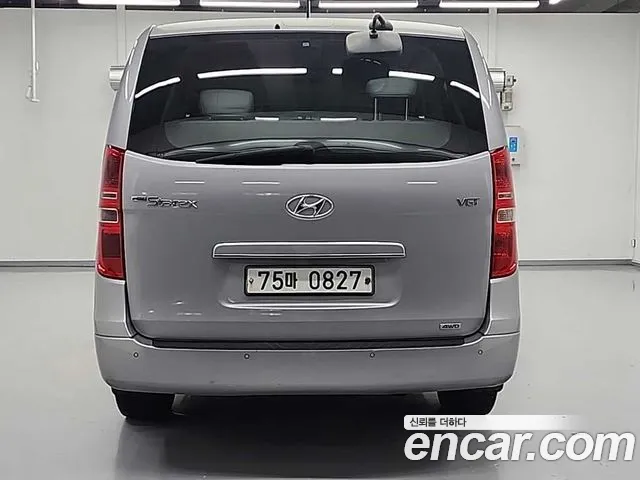 Hyundai Starex 2018 thumb 3