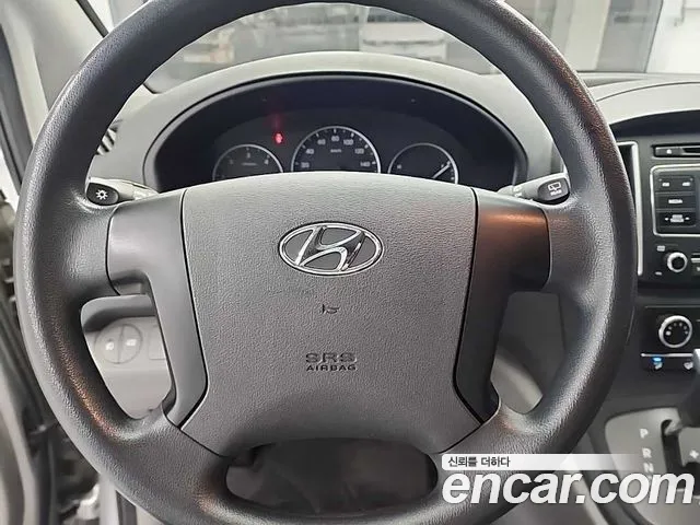 Hyundai Starex 2018 thumb 9