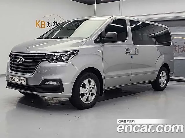 Hyundai Starex 2018 thumb 12