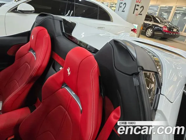 Ferrari SF90 2023 thumb 12