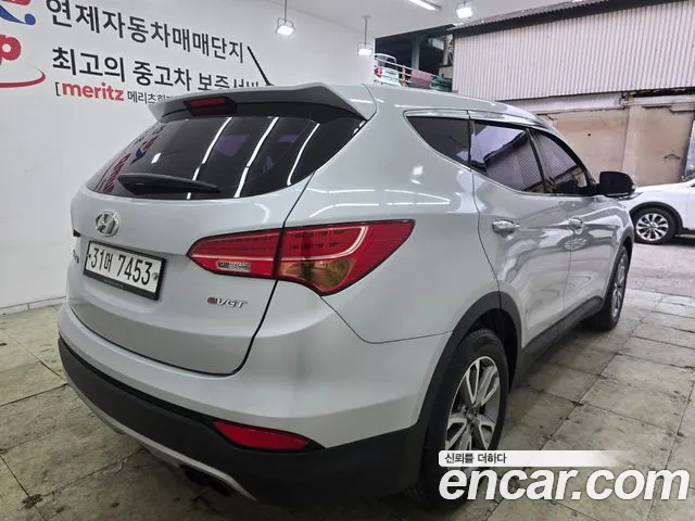 Hyundai Santa Fe 2014 thumb 4