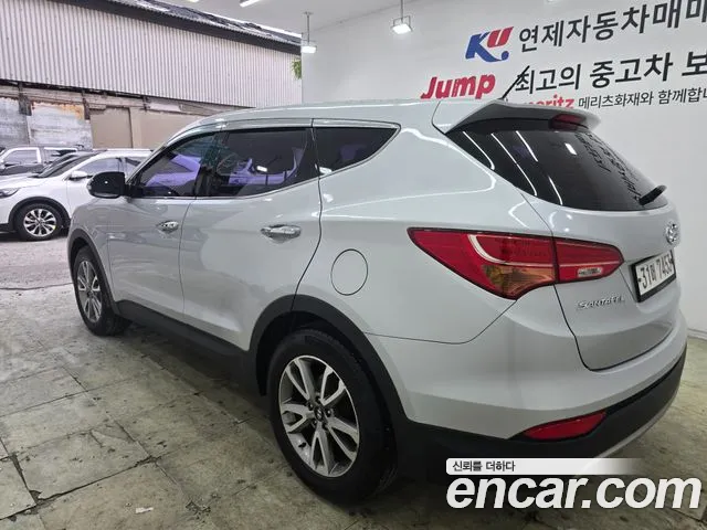 Hyundai Santa Fe 2014 thumb 6