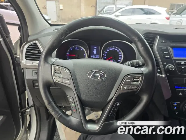 Hyundai Santa Fe 2014 thumb 8