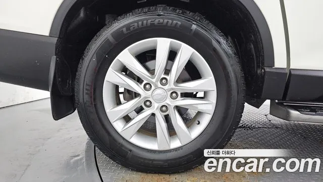 KGM Rexton 2018 thumb 5
