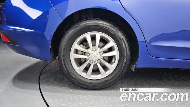 Hyundai Avante 2019 thumb 5