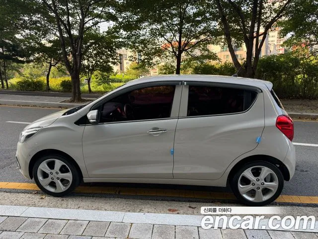 Chevrolet Spark 2016 thumb 4