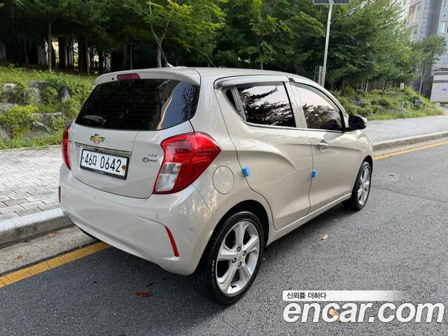 Chevrolet Spark 2016 thumb 6