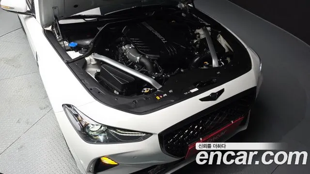 Genesis G70 2019 thumb 5