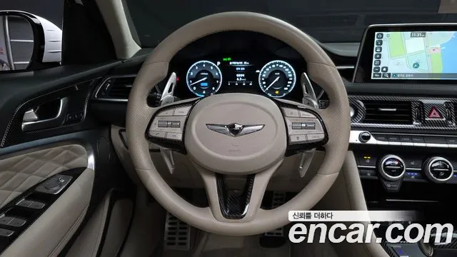 Genesis G70 2019 thumb 12