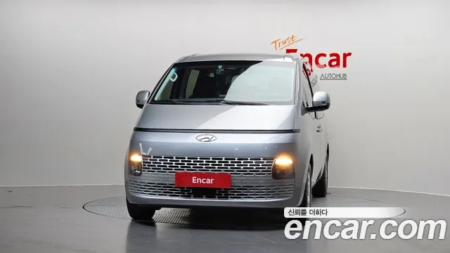 Hyundai Staria 2022 thumb 3