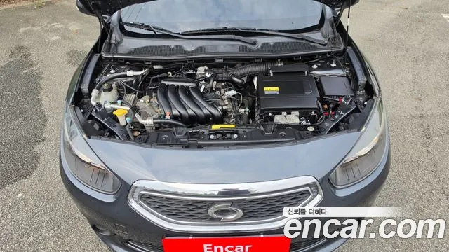 Renault Fluence 2013 thumb 6
