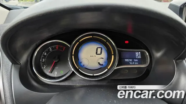 Renault Fluence 2013 thumb 8