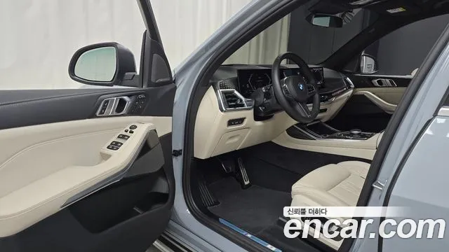 BMW X7 2025 thumb 9