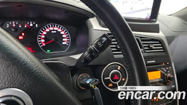 KG_Mobility_Ssangyong KORANDO 2014 thumb 9