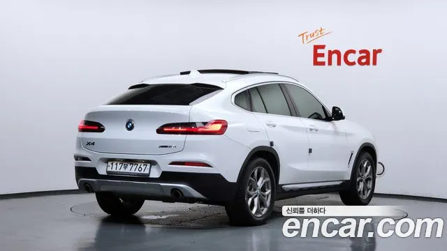BMW X4 2020 thumb 2