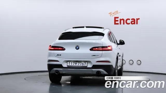 BMW X4 2020 thumb 4