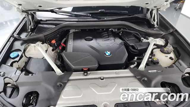 BMW X4 2020 thumb 6