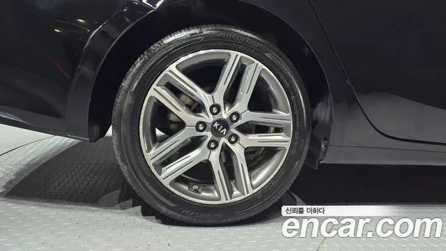 Kia K3 2019 thumb 5